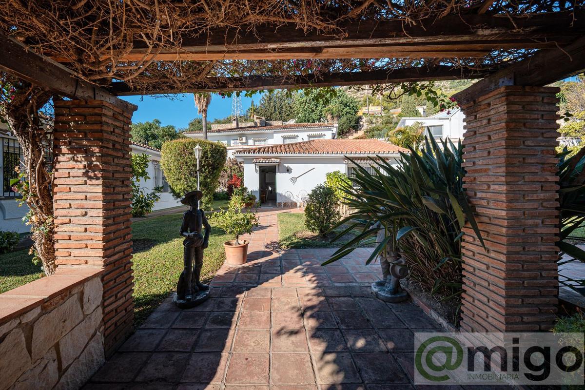 Venta de villa en Benalmadena