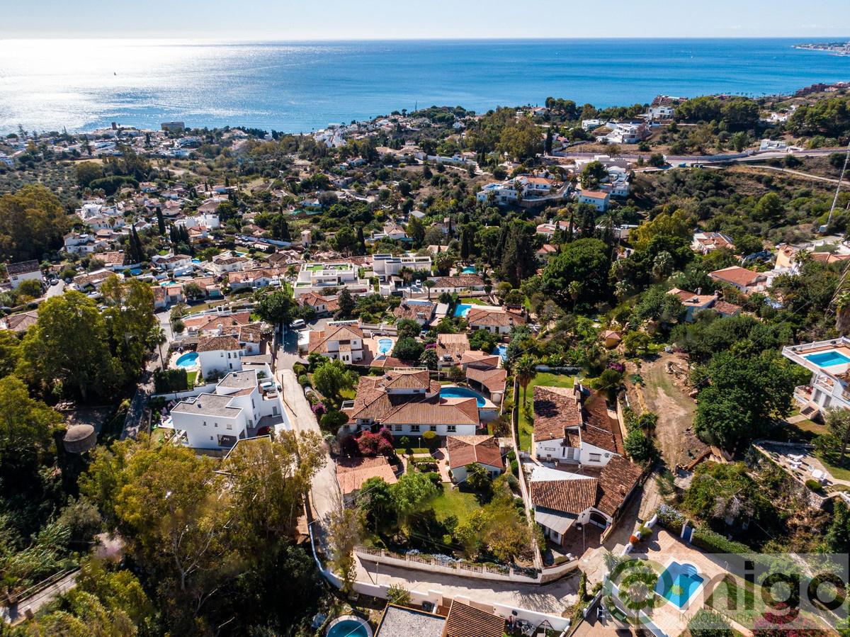 Venta de villa en Benalmadena