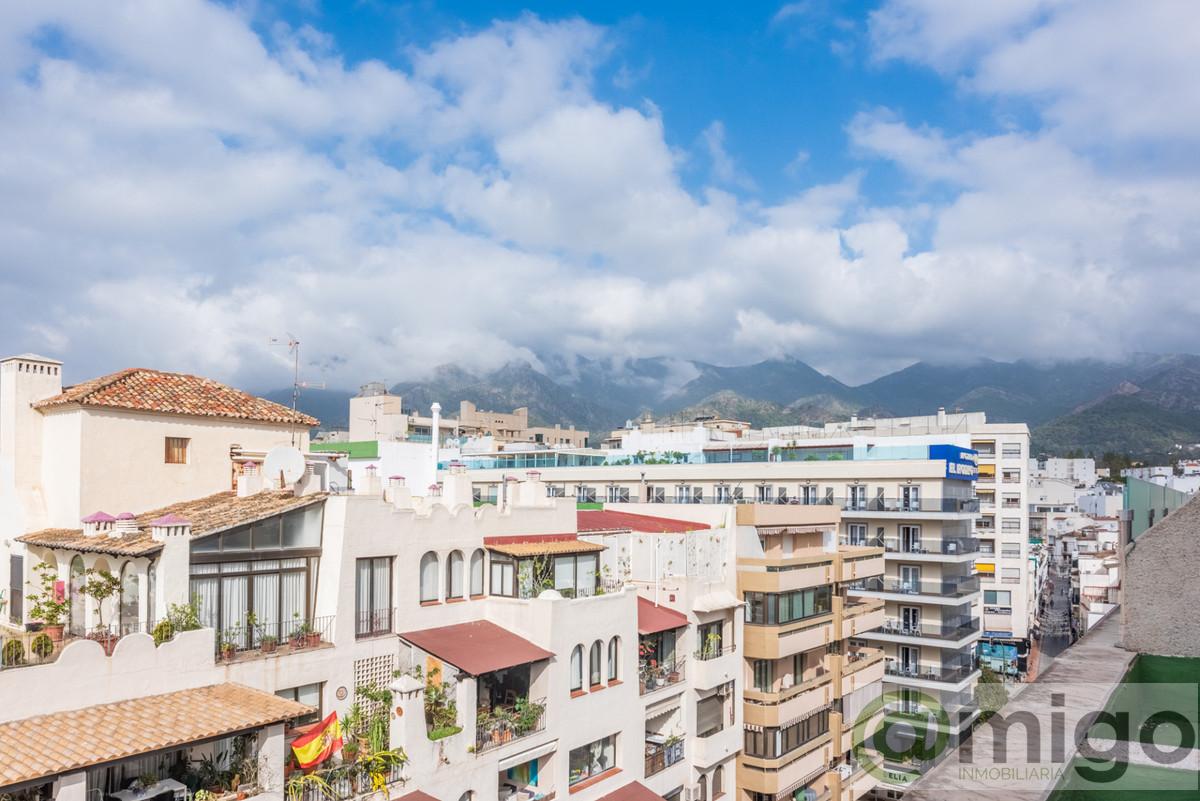 For sale of penthouse in Marbella