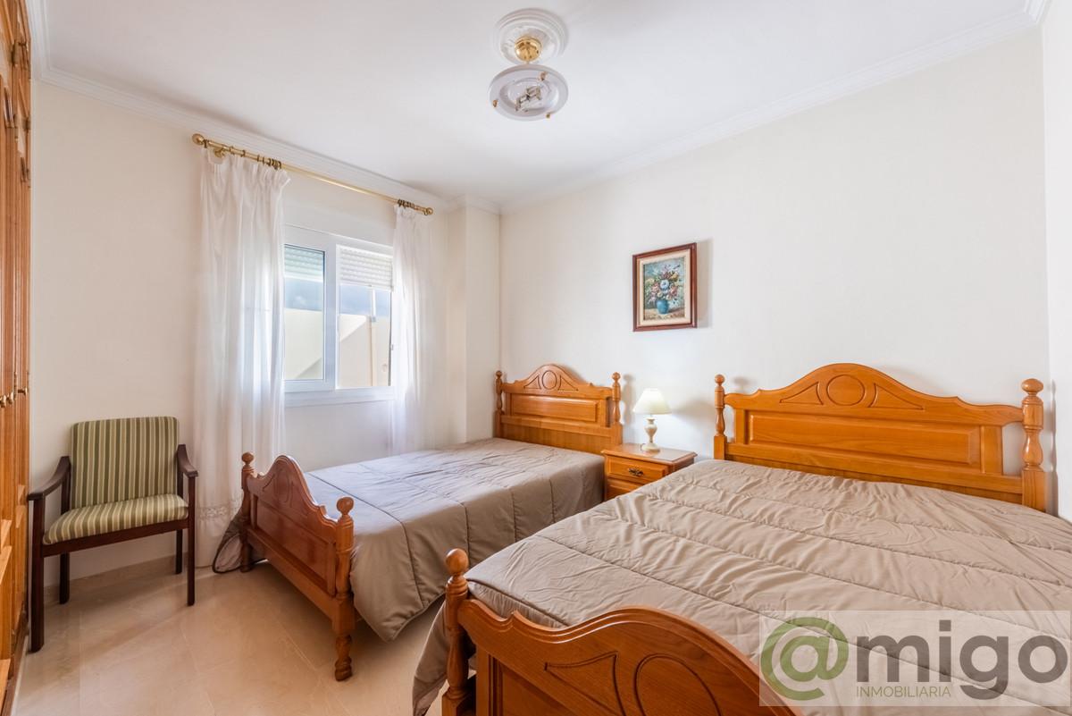 For sale of penthouse in Marbella
