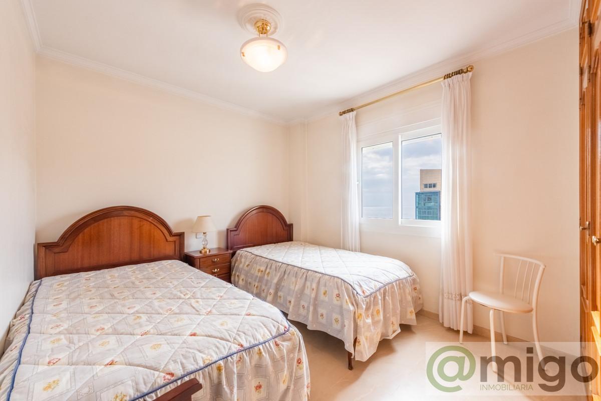 For sale of penthouse in Marbella