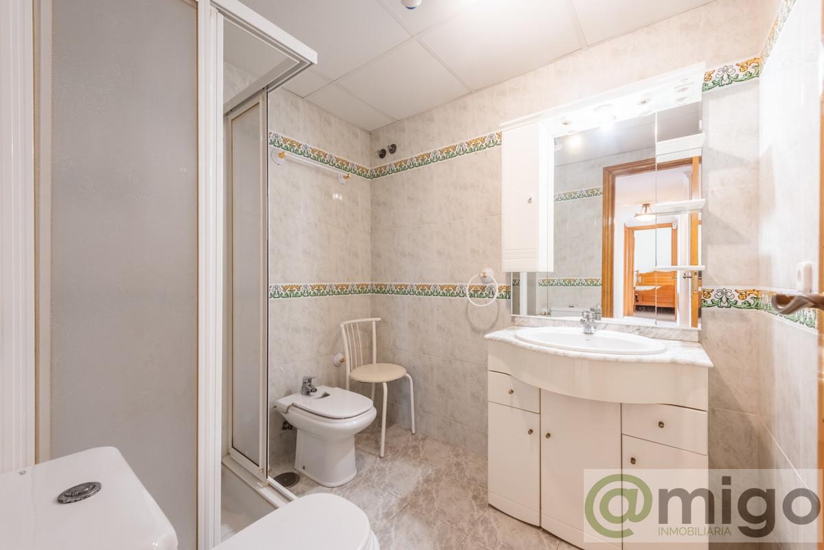 For sale of penthouse in Marbella
