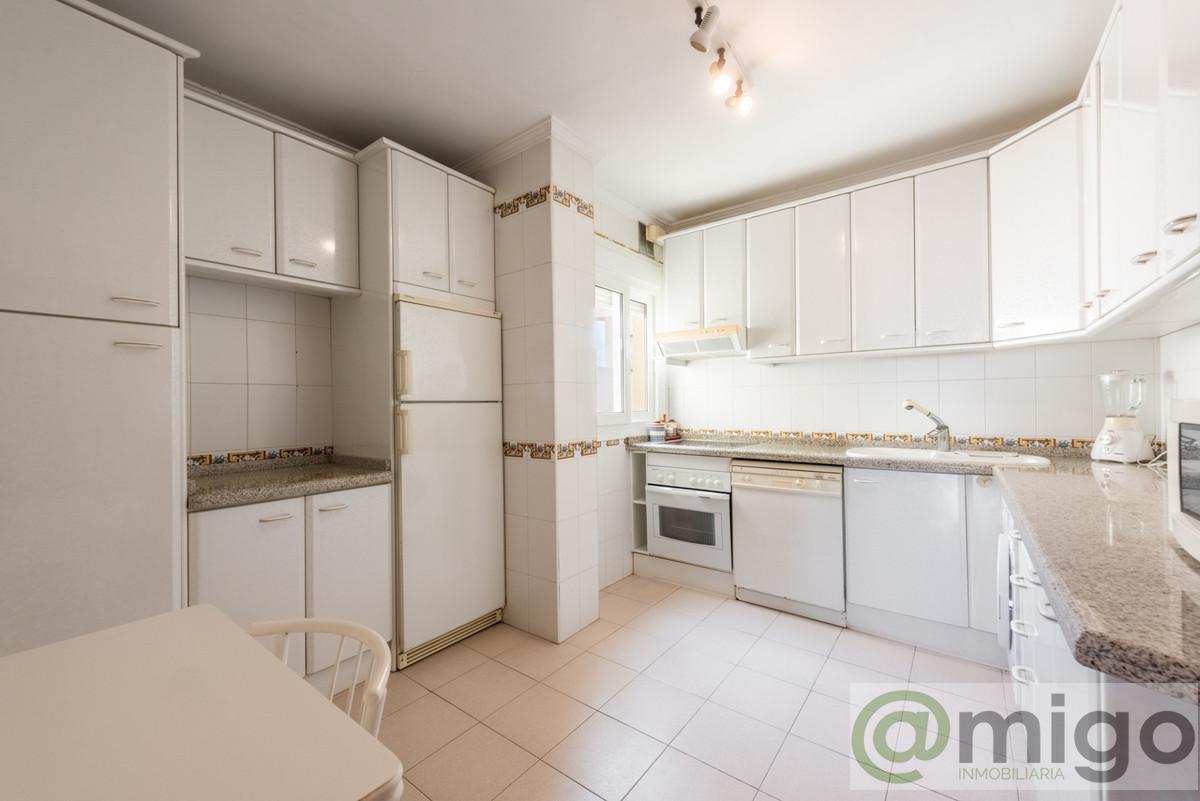 For sale of penthouse in Marbella