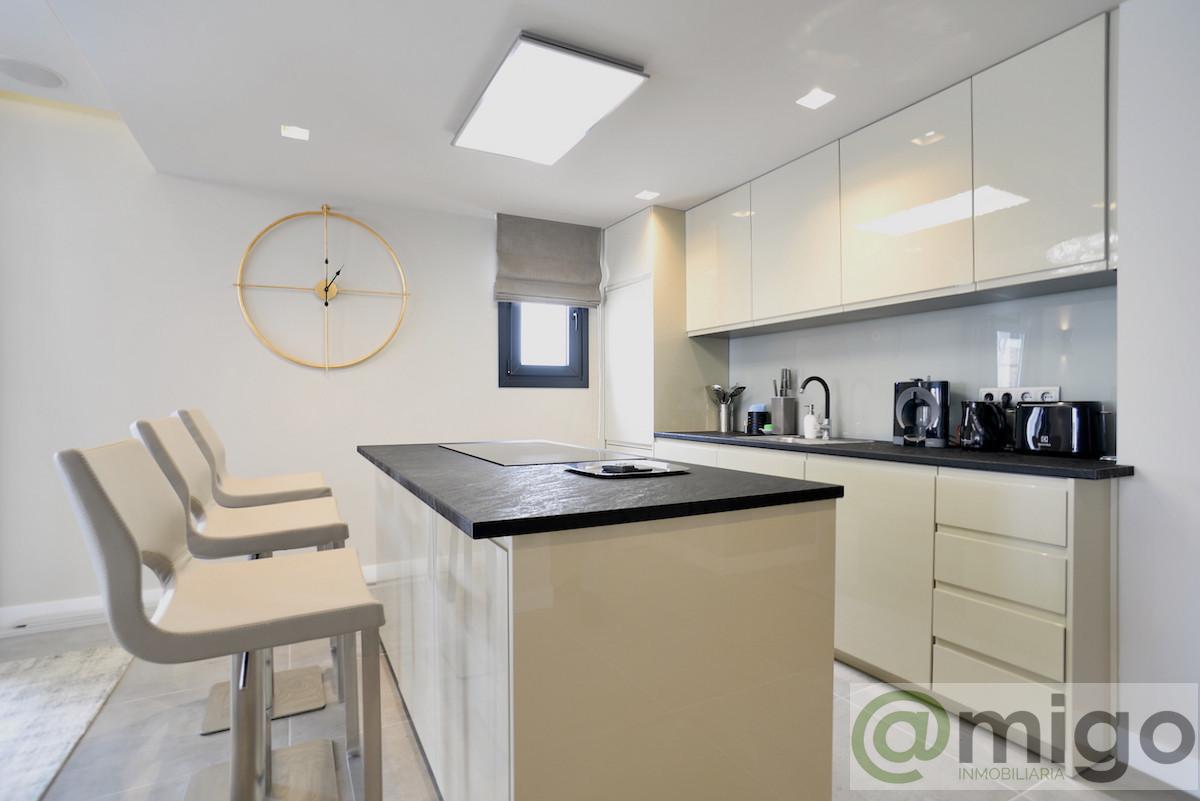 For sale of apartment in Marbella