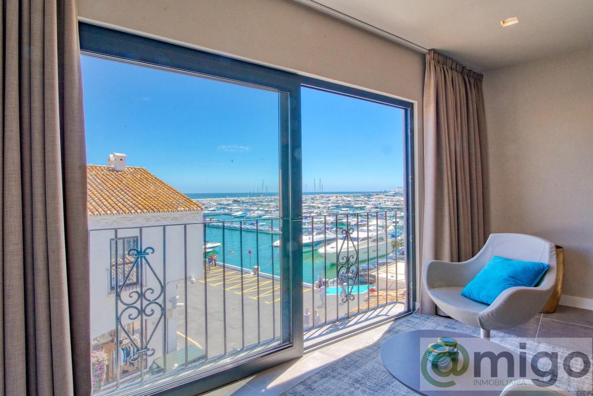 For sale of apartment in Marbella