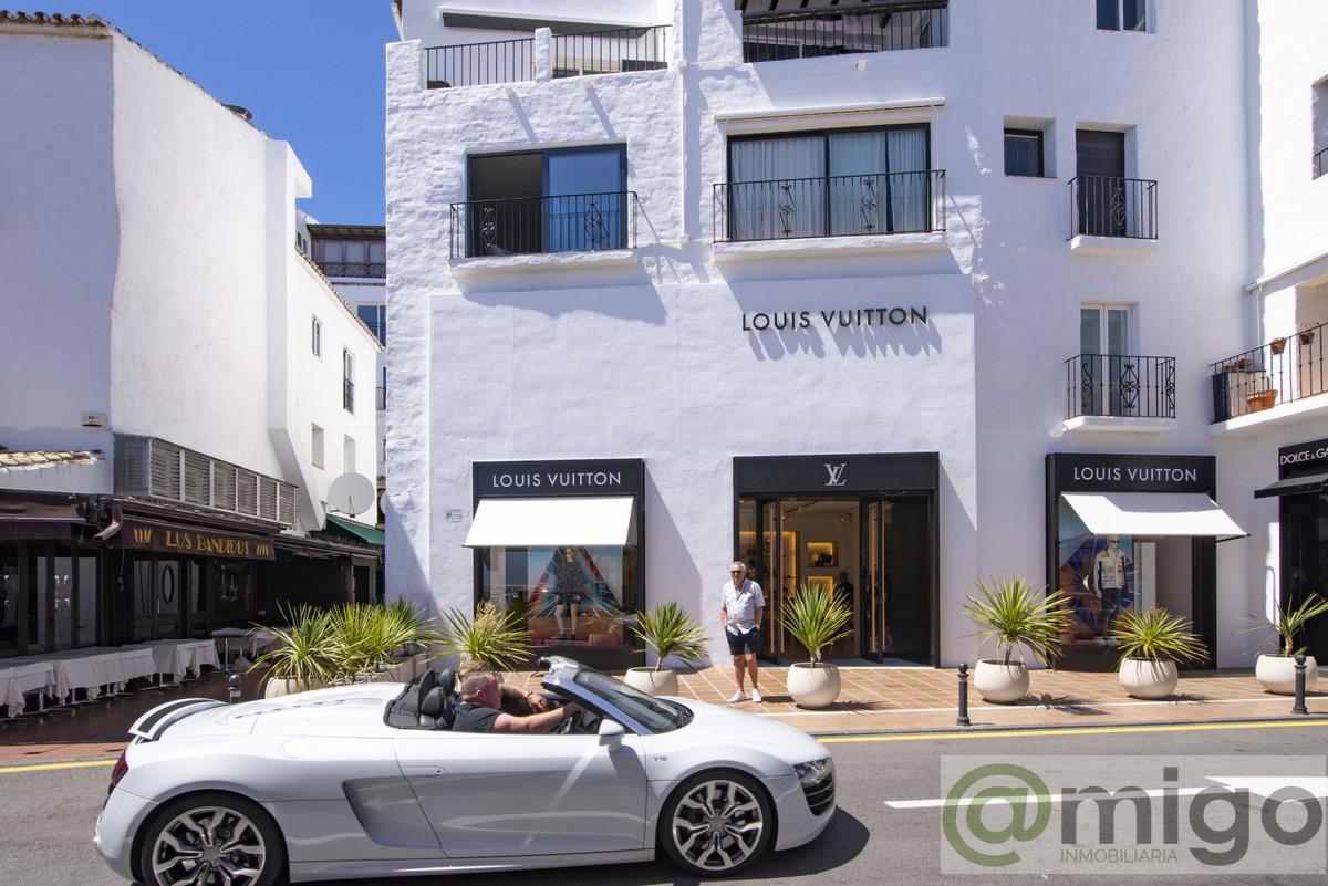 For sale of apartment in Marbella