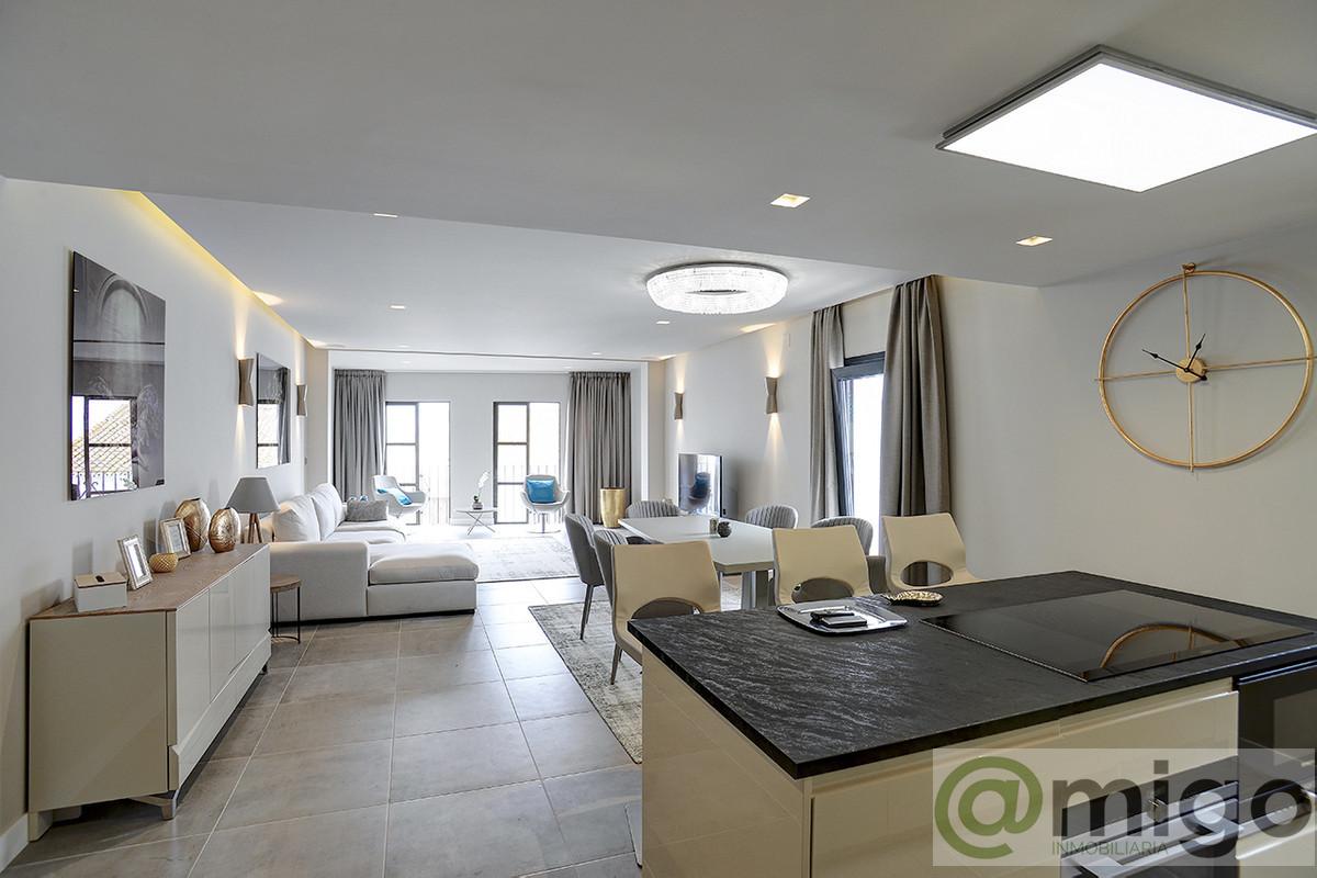 For sale of apartment in Marbella