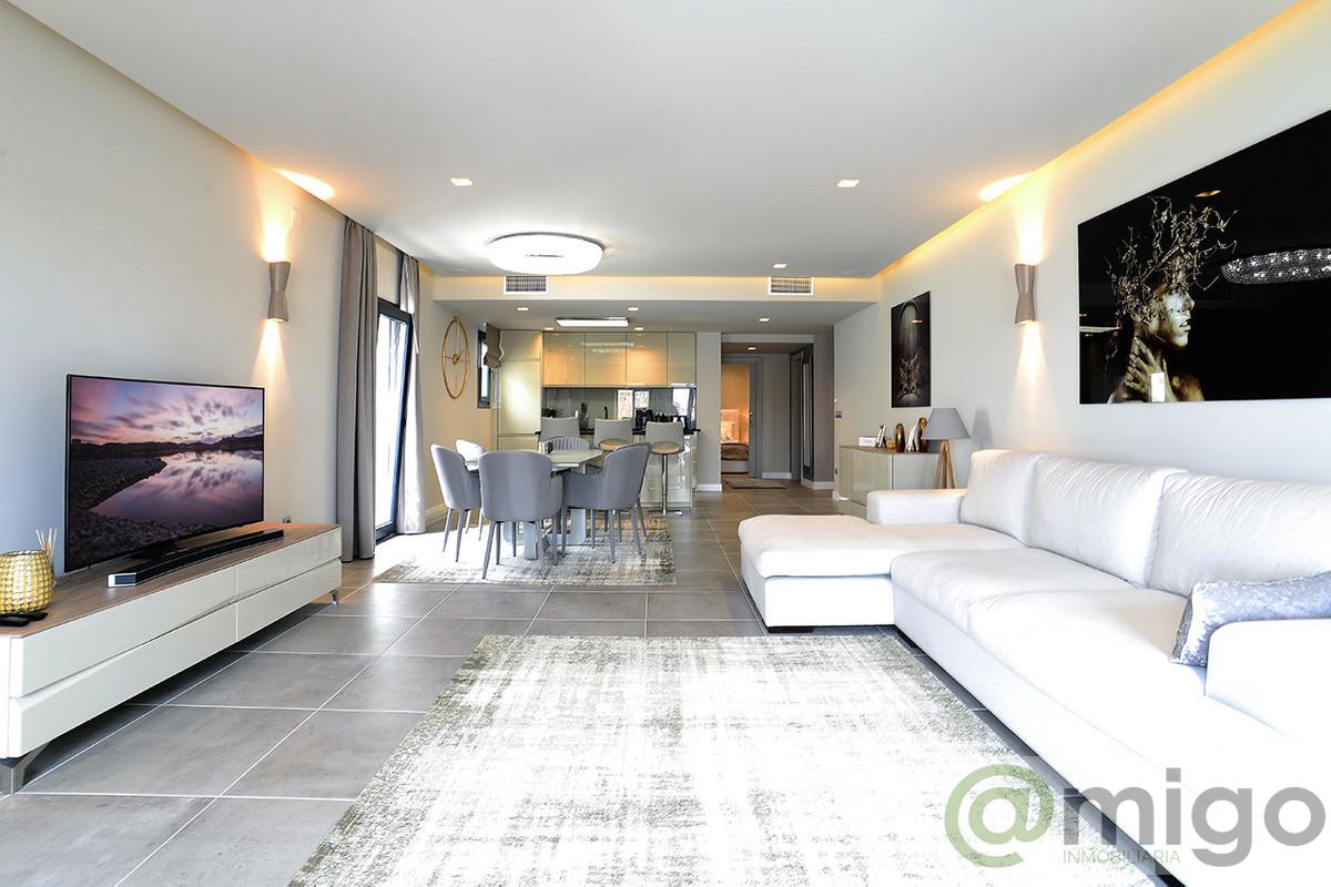 For sale of apartment in Marbella