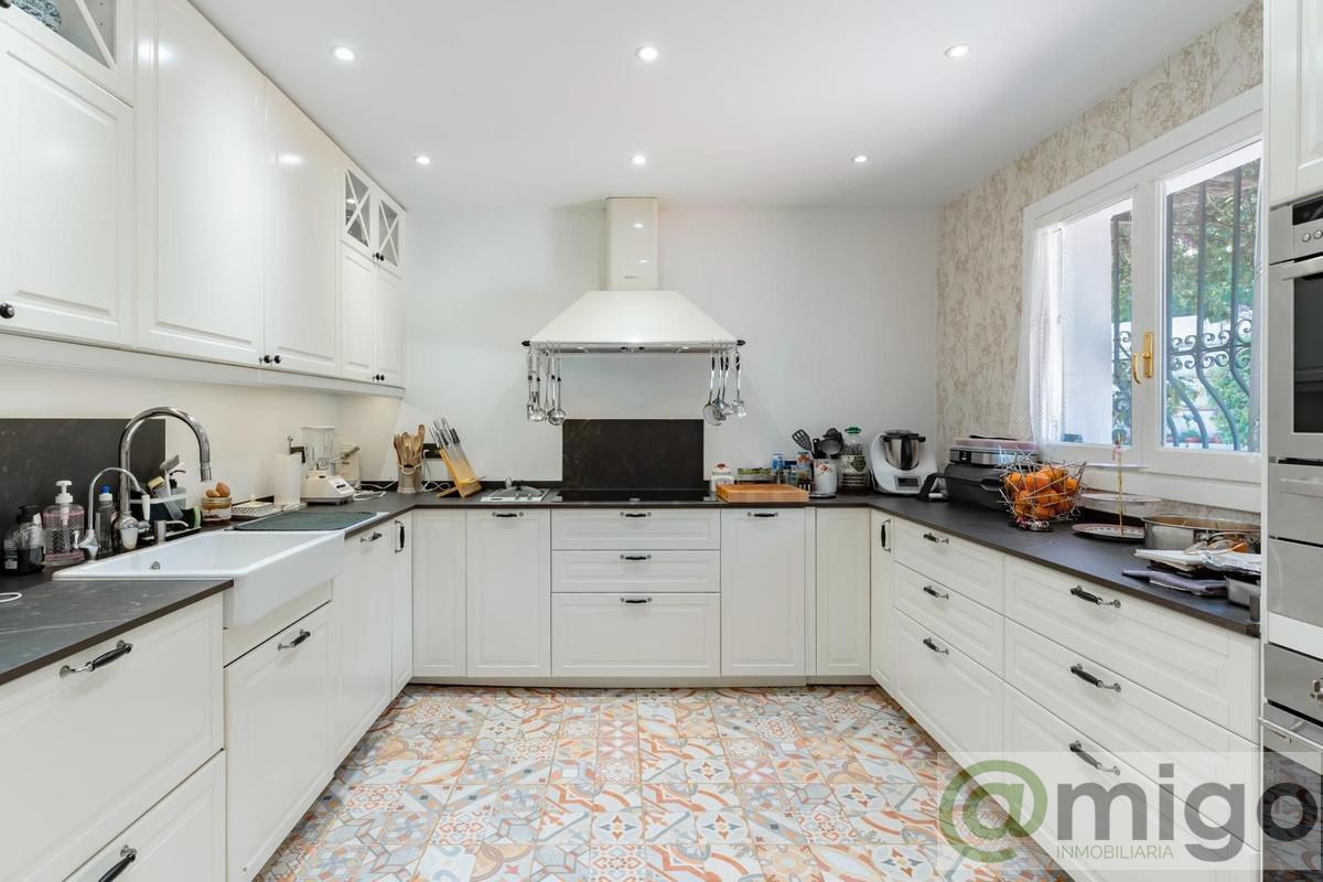For sale of villa in Marbella