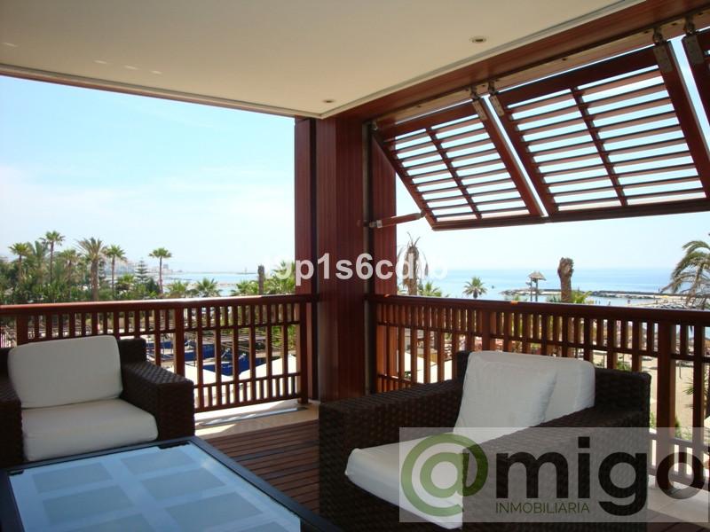 For sale of apartment in Marbella