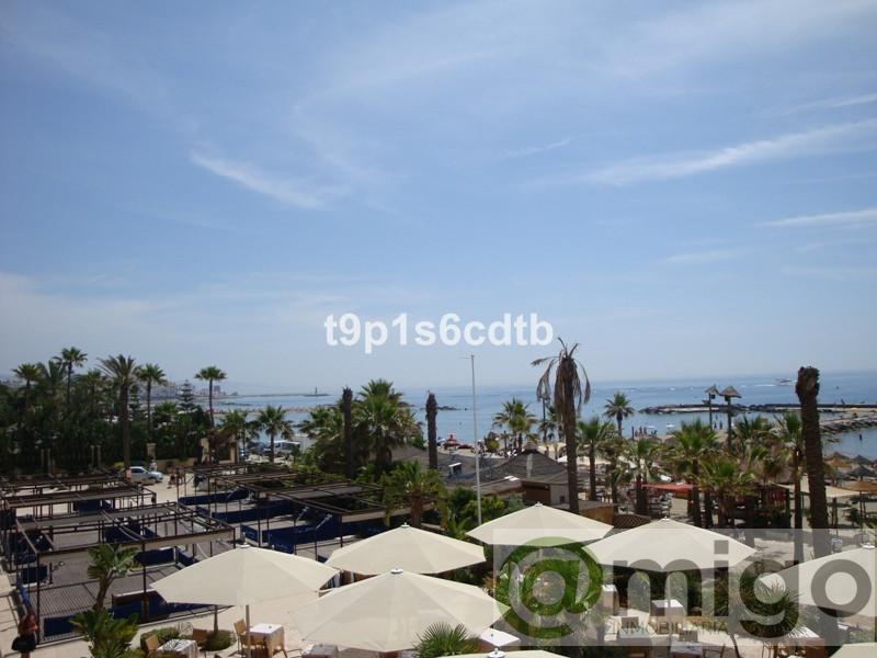 For sale of apartment in Marbella
