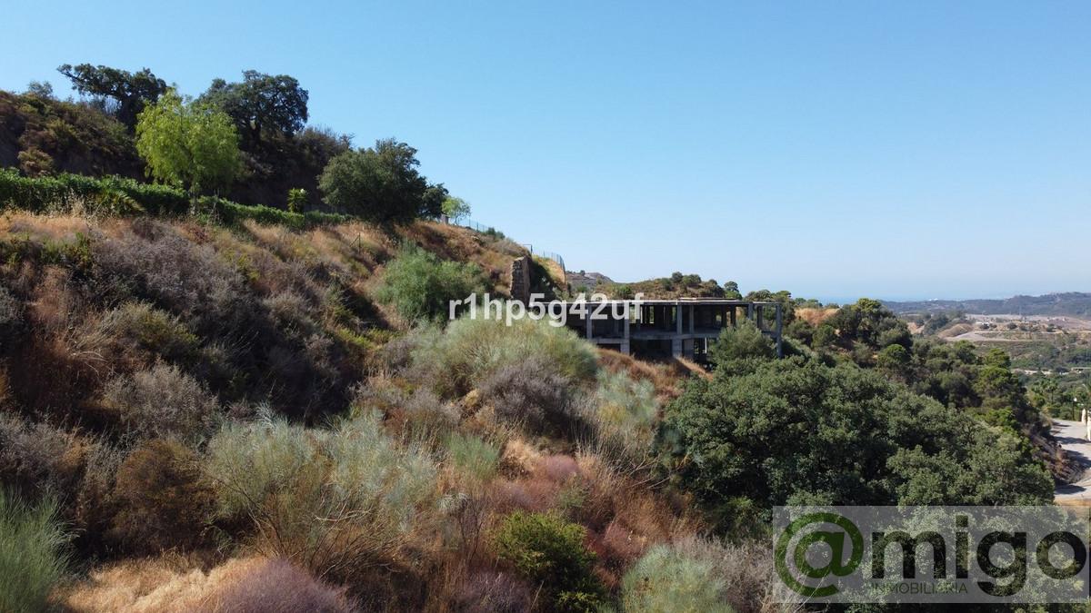 For sale of land in Marbella