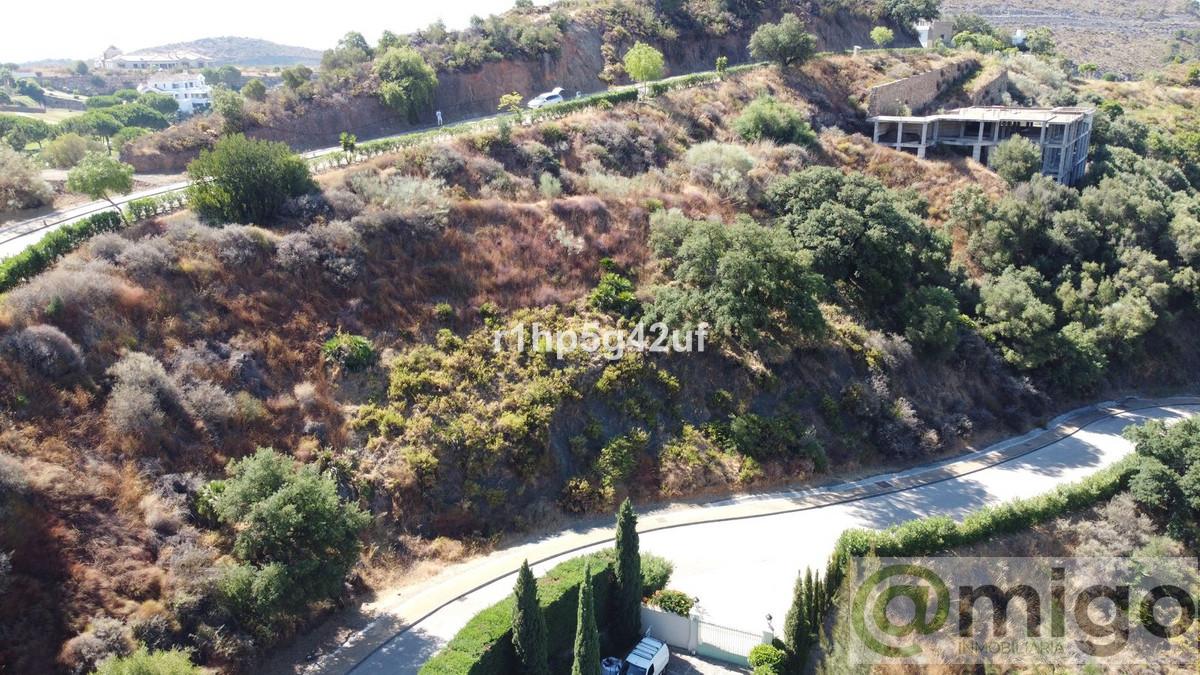 For sale of land in Marbella