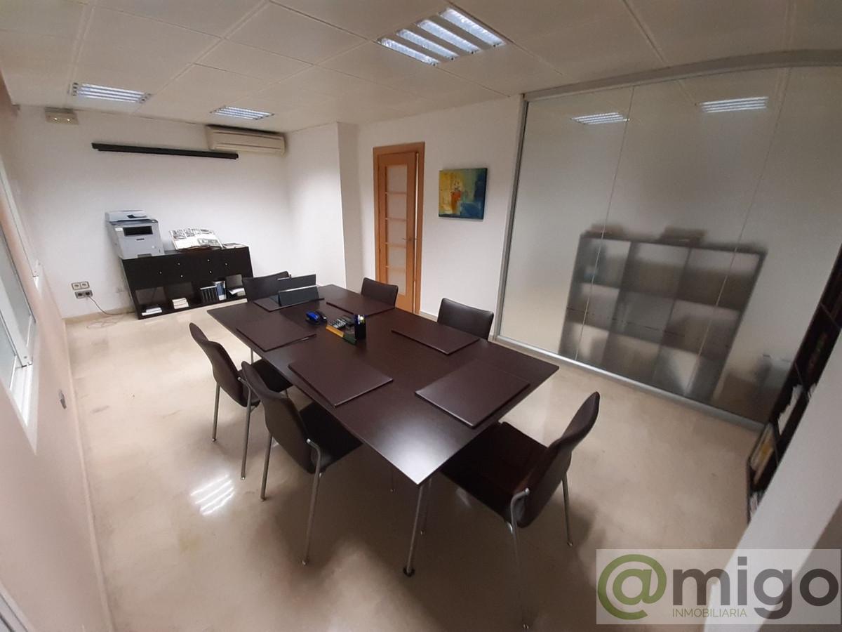 Venta de local en Marbella