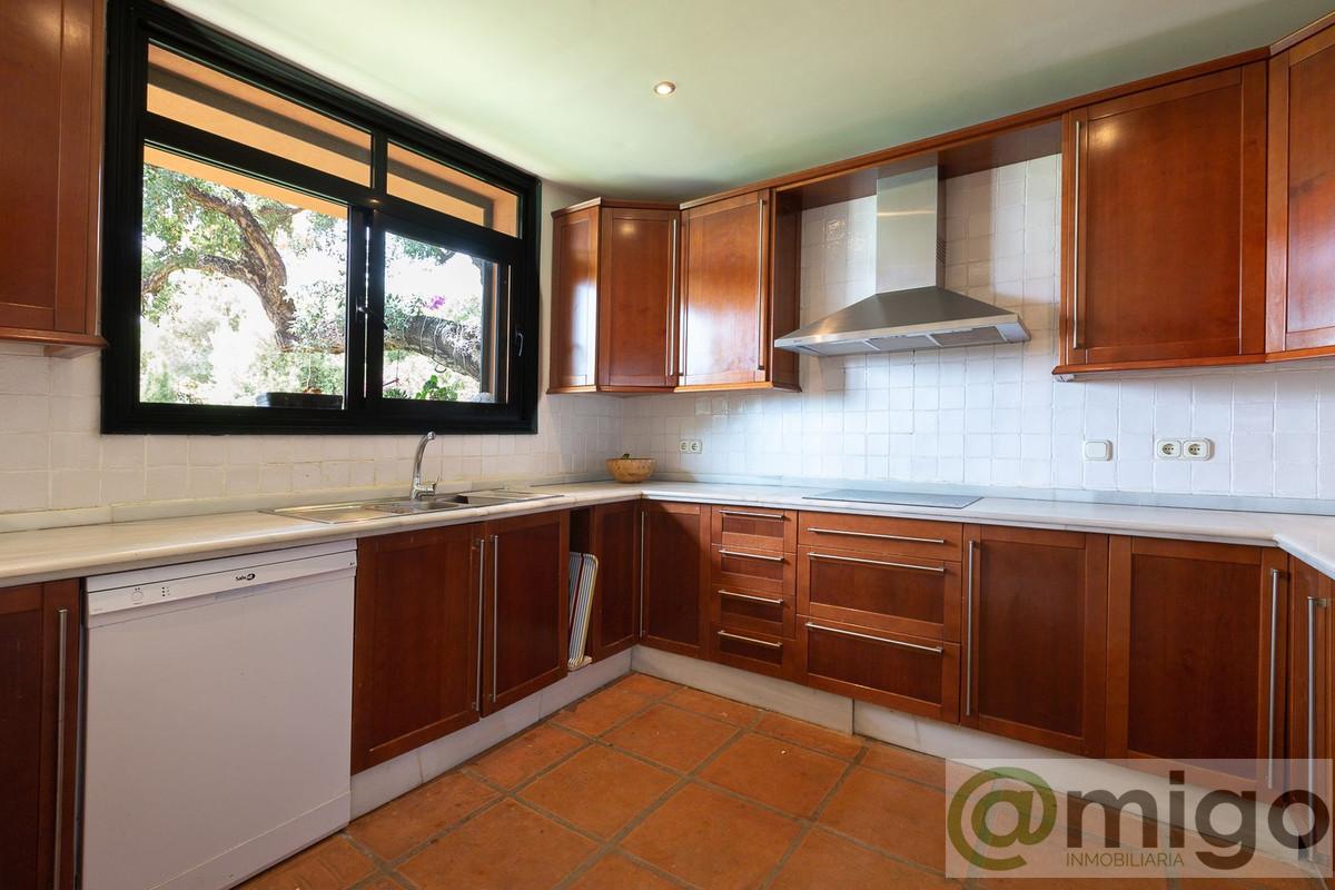 Venta de villa en Calahonda