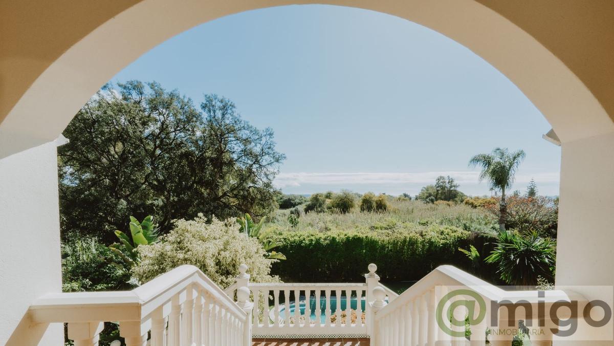 Venta de villa en Marbesa