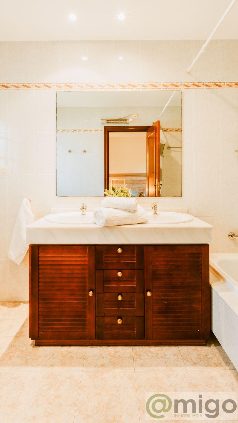 Venta de villa en Marbesa