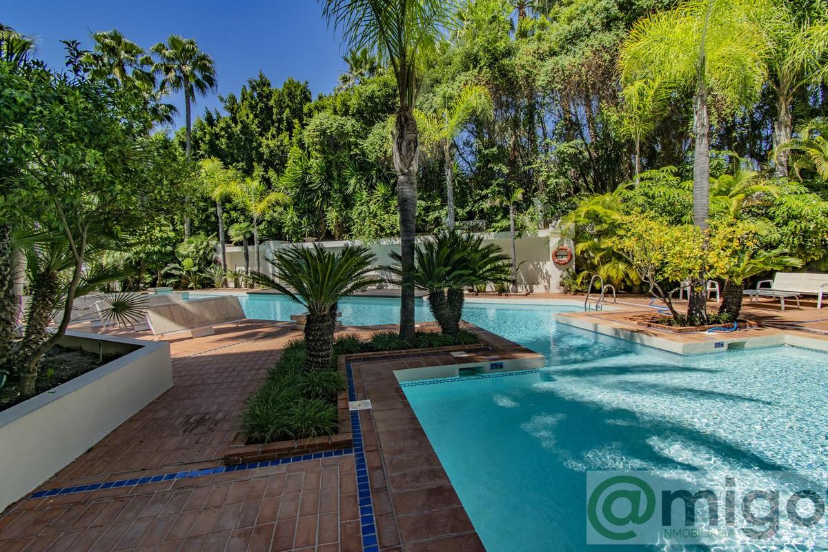 For sale of penthouse in Marbella
