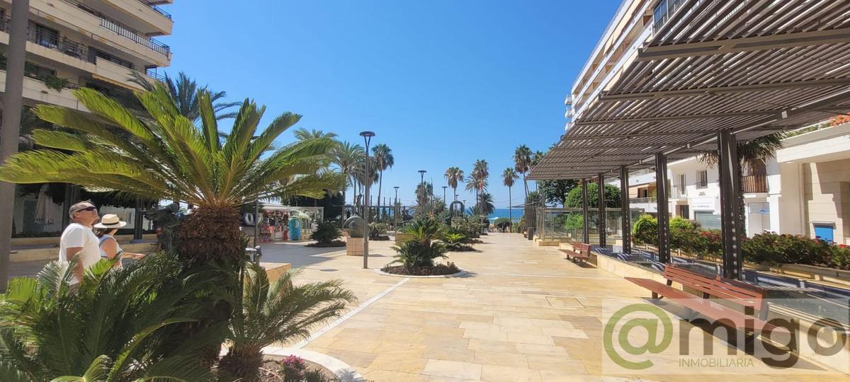 For sale of commercial in Marbella