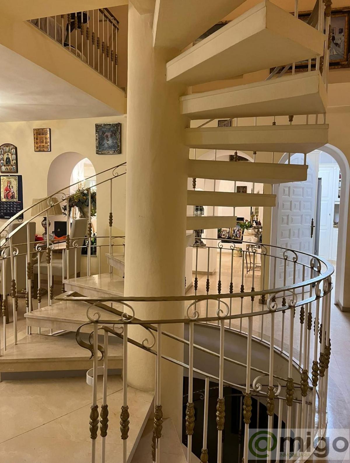 Venta de villa en Riviera del Sol