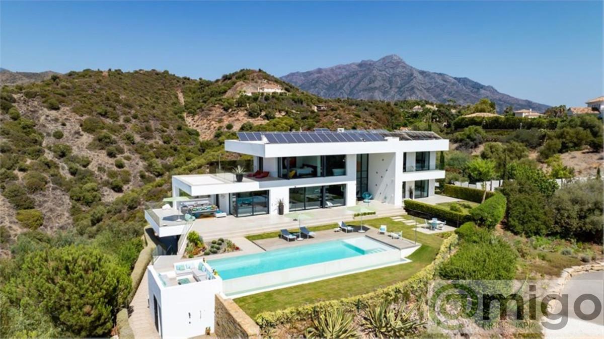 Продажа от

 Виллa на Marbella