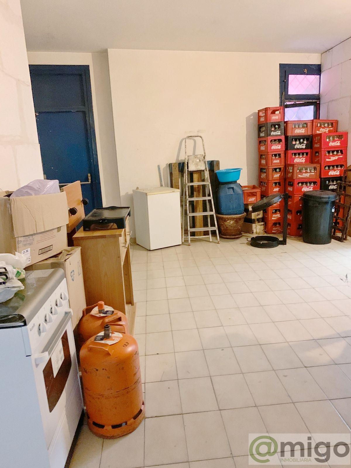 Venta de local en Calahonda