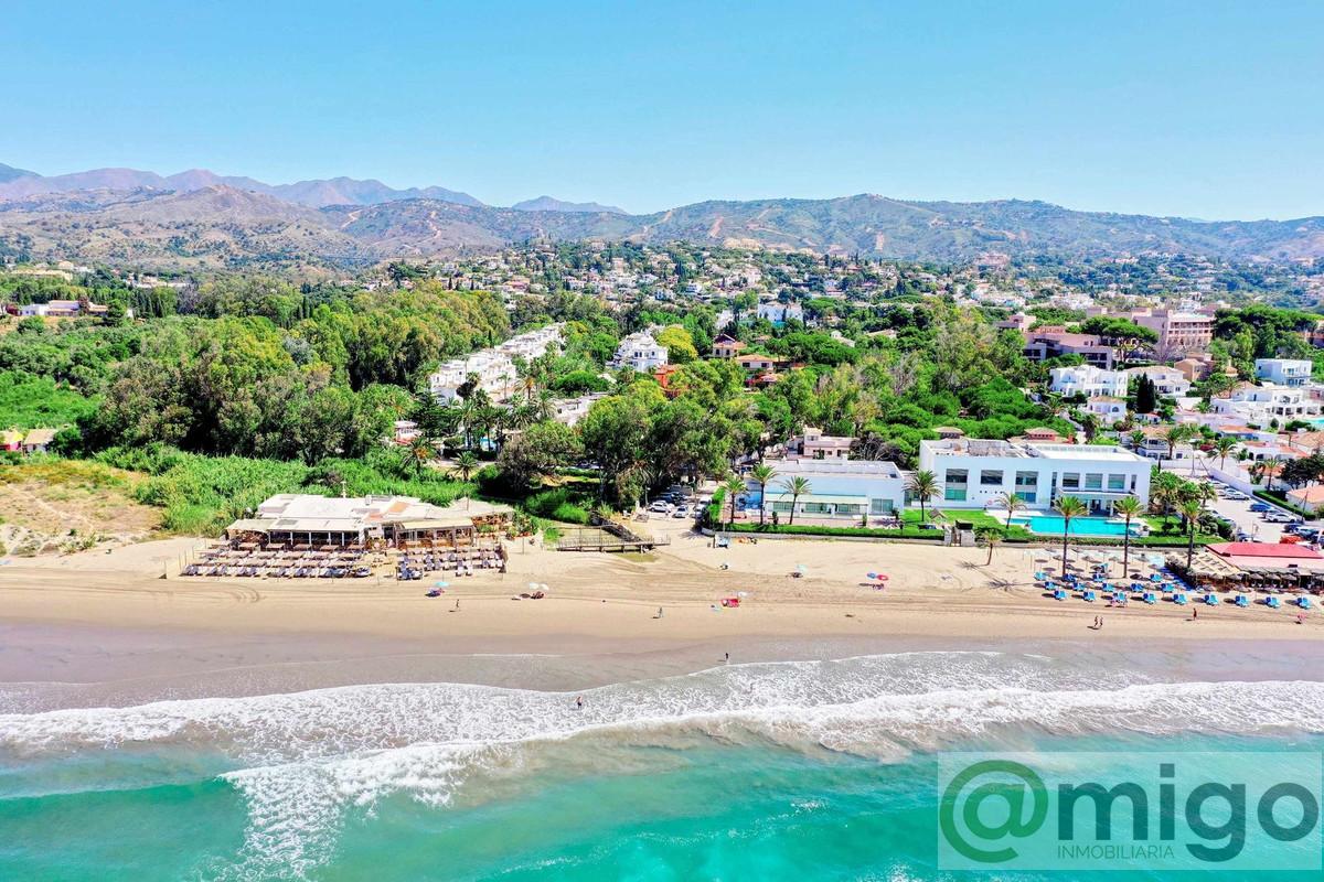 For sale of penthouse in Marbella