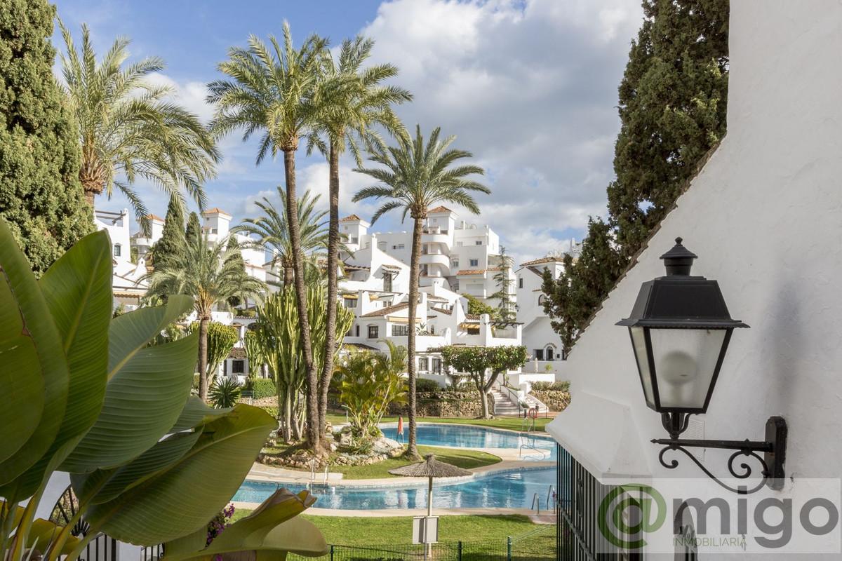 For sale of apartment in Marbella