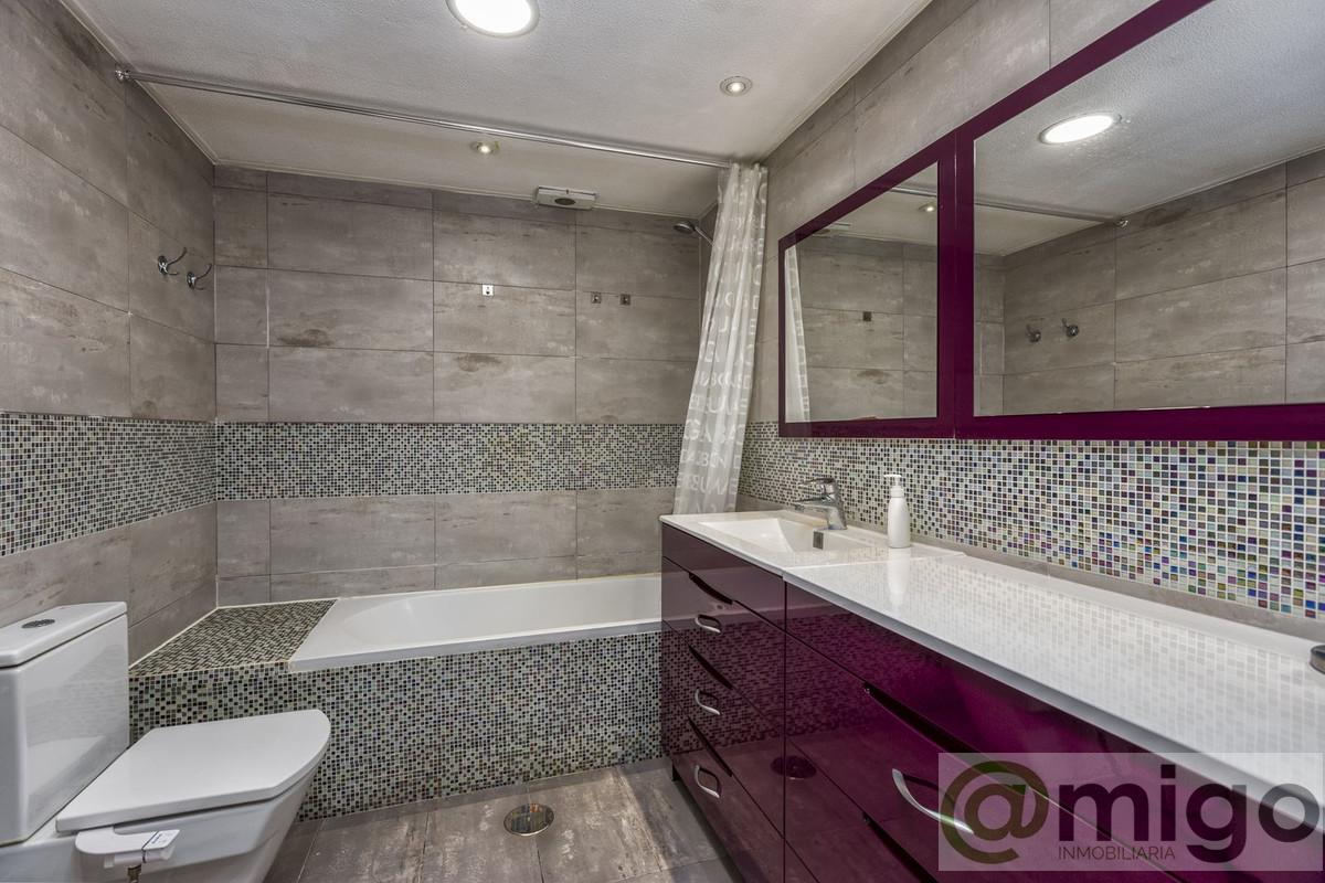 For sale of apartment in Marbella