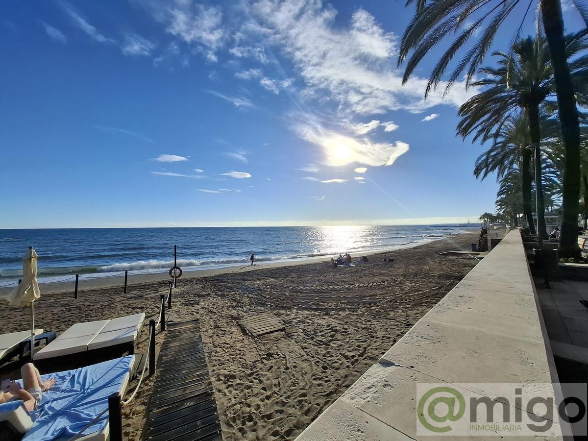 For sale of apartment in Marbella