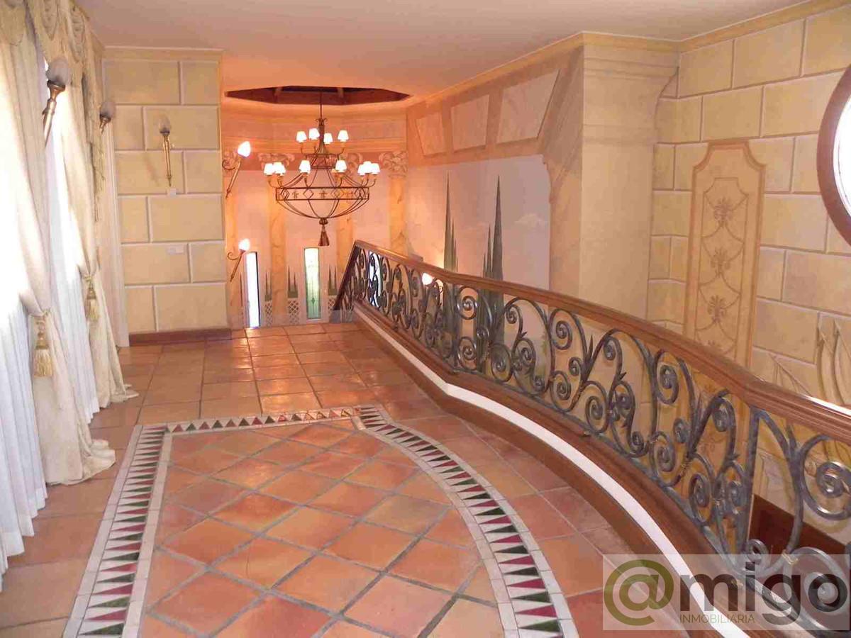 For sale of villa in Marbella
