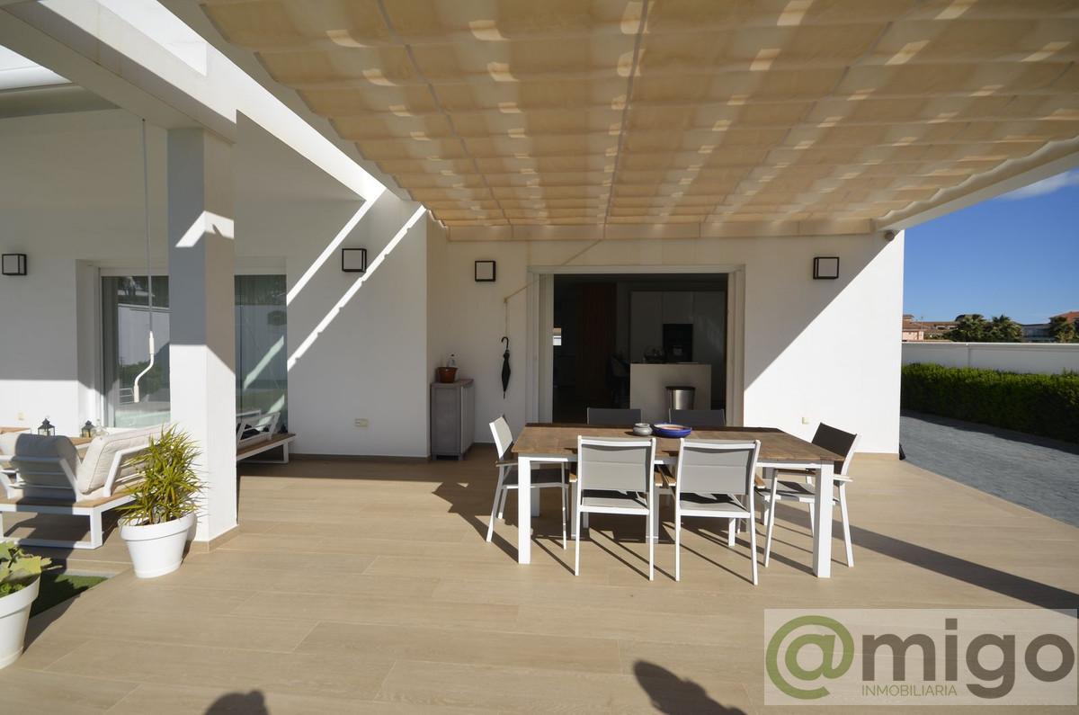Venta de villa en Manilva