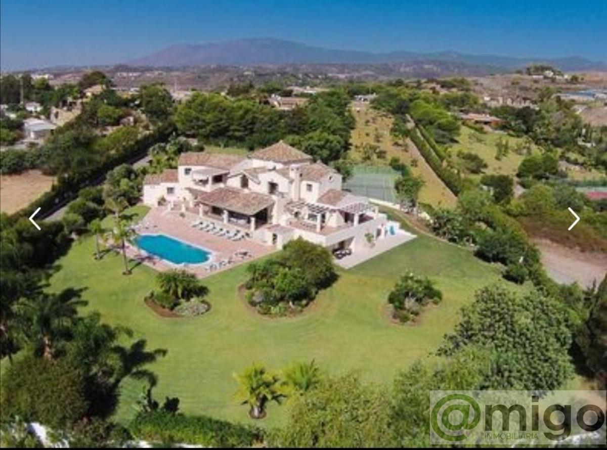For sale of villa in Cancelada