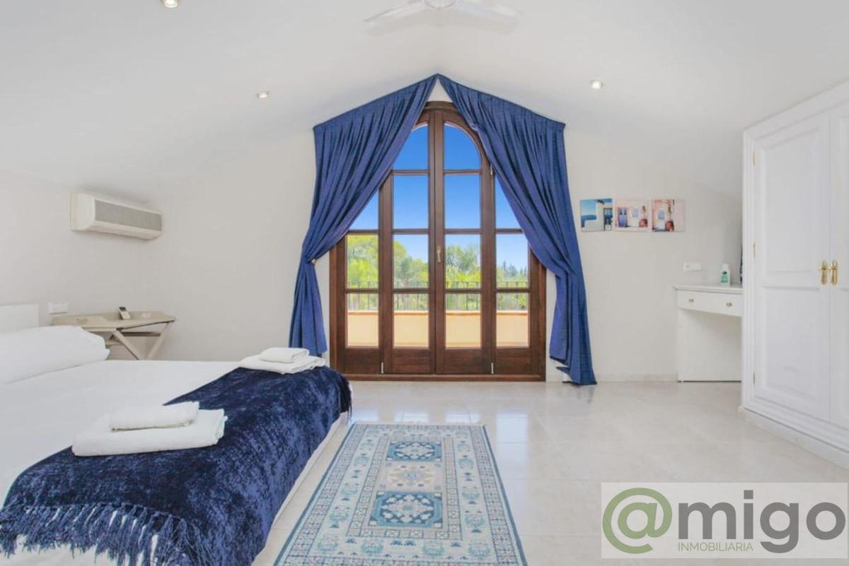 For sale of villa in Cancelada