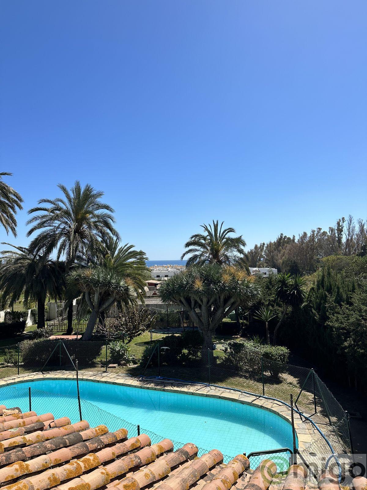 Venta de villa en Estepona