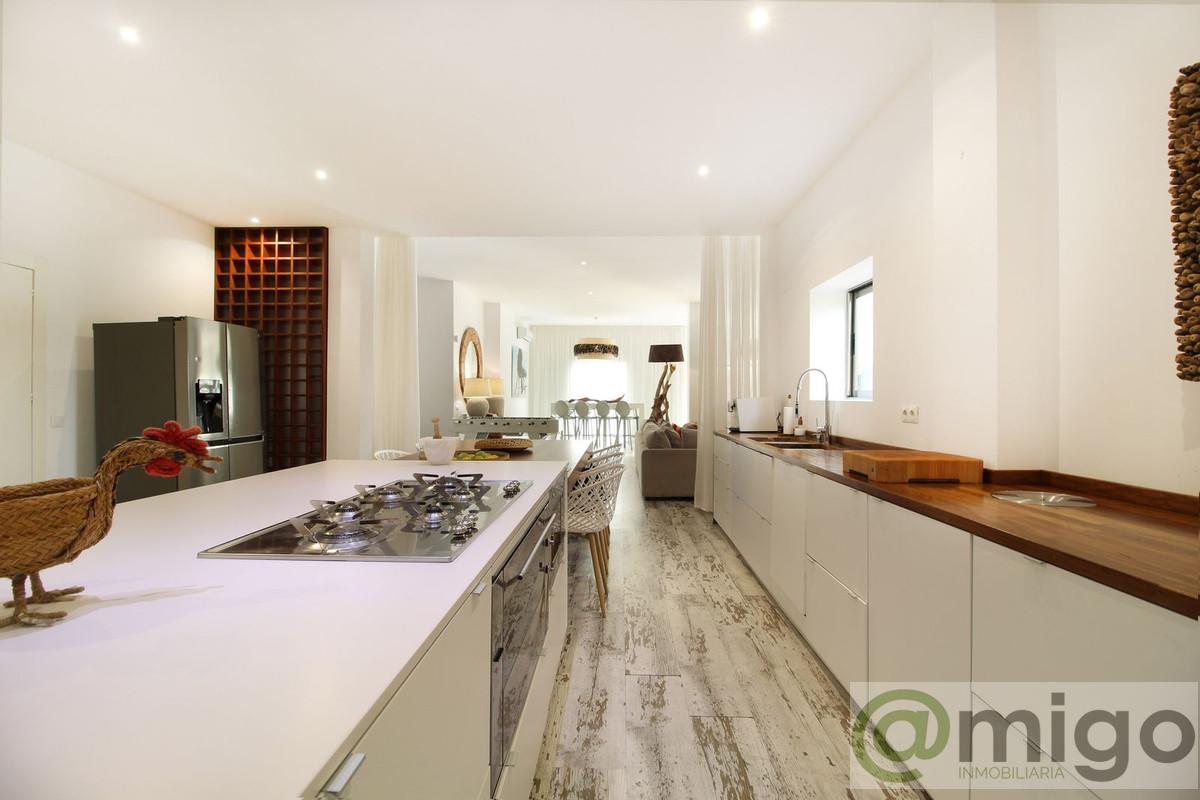 Venta de villa en Atalaya