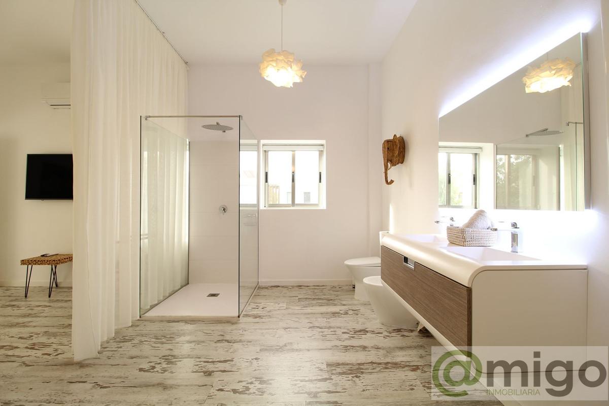 Venta de villa en Atalaya