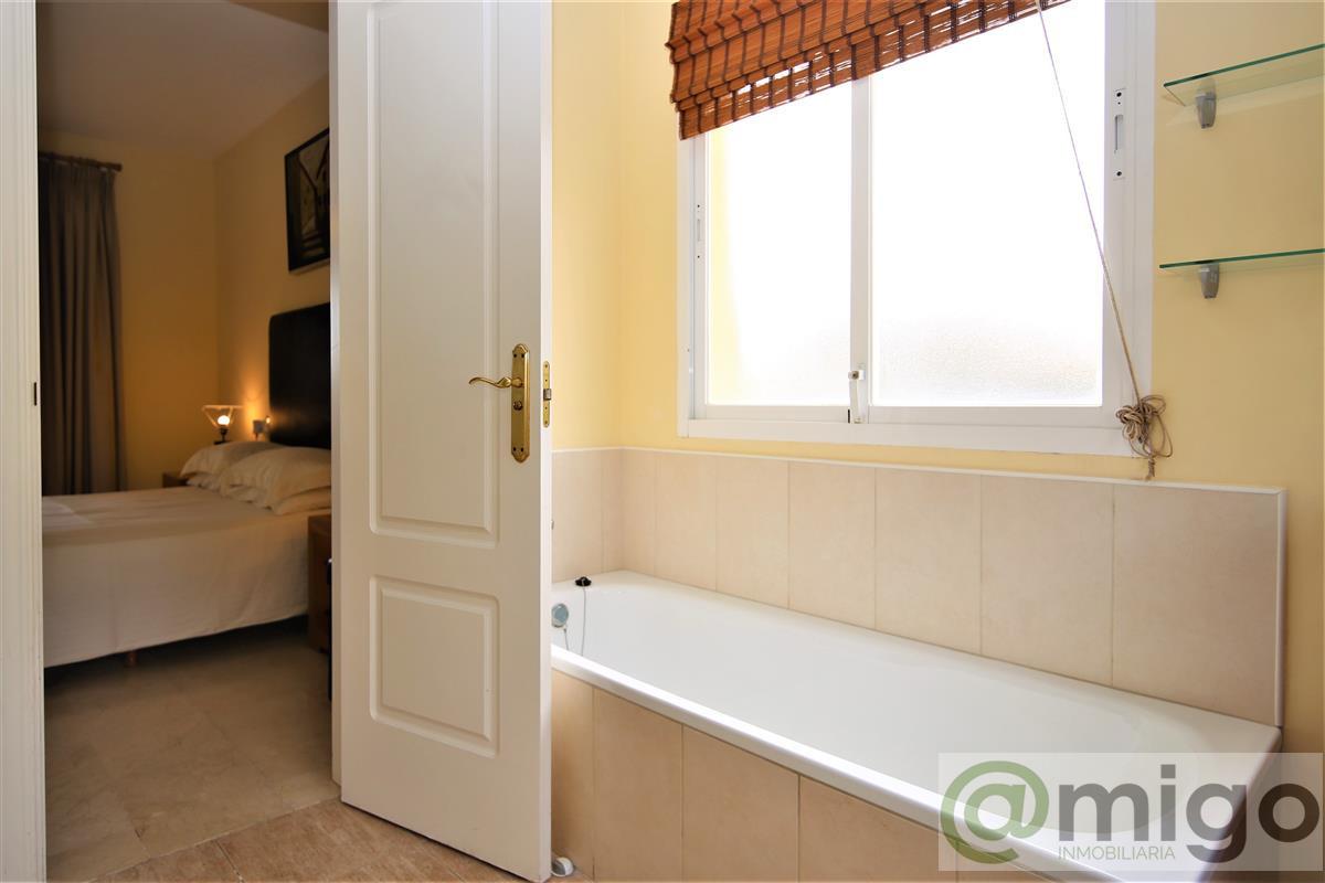 Venta de Ático en Estepona