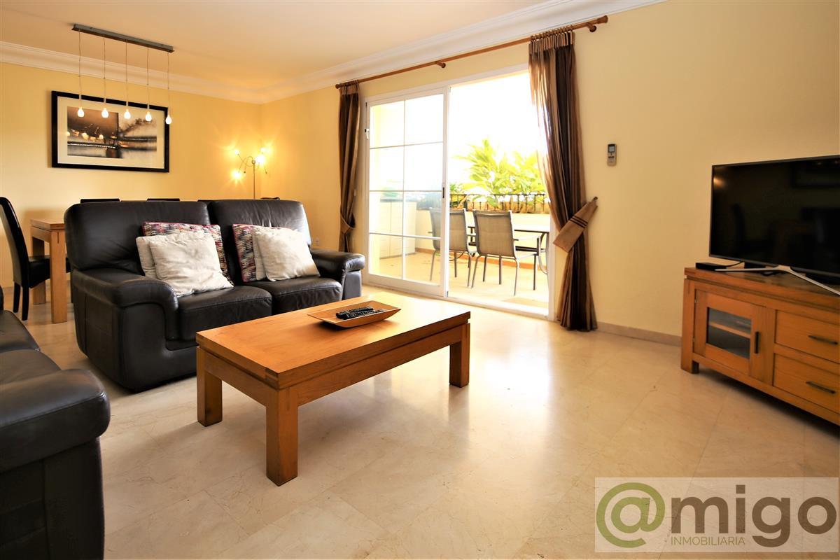 Venta de Ático en Estepona