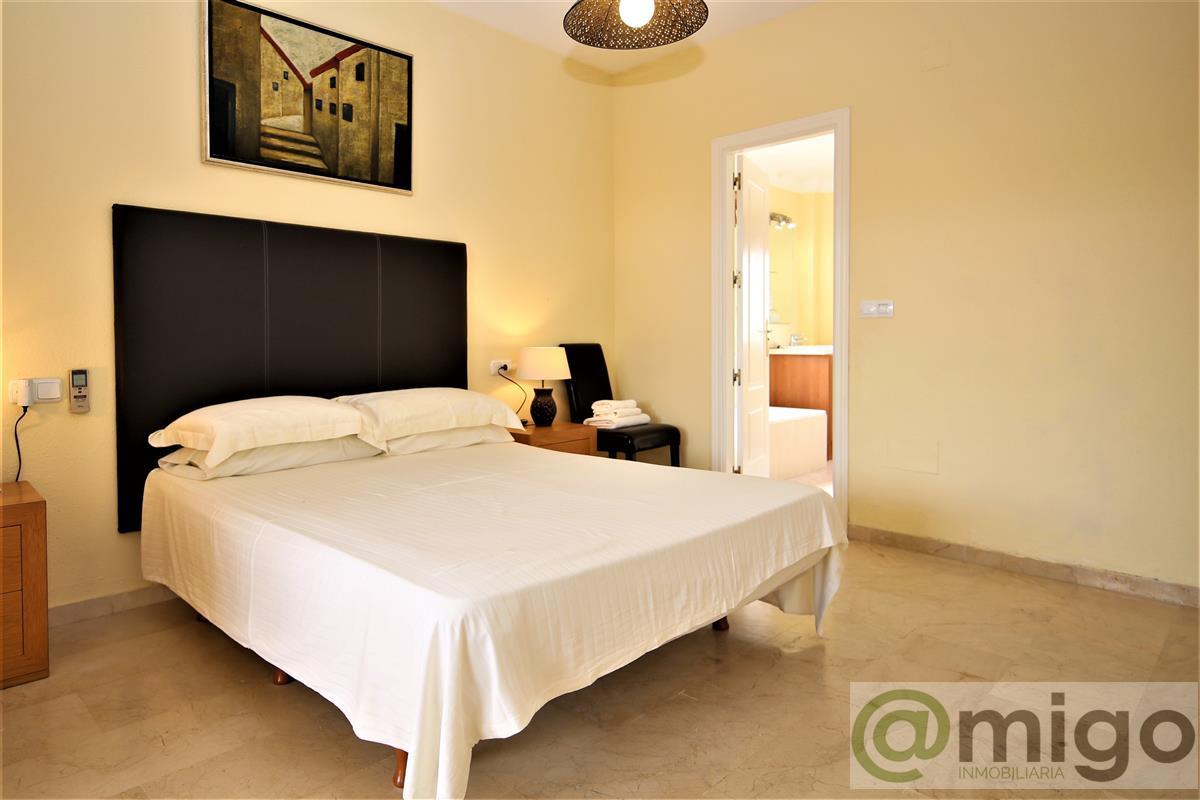 Venta de Ático en Estepona