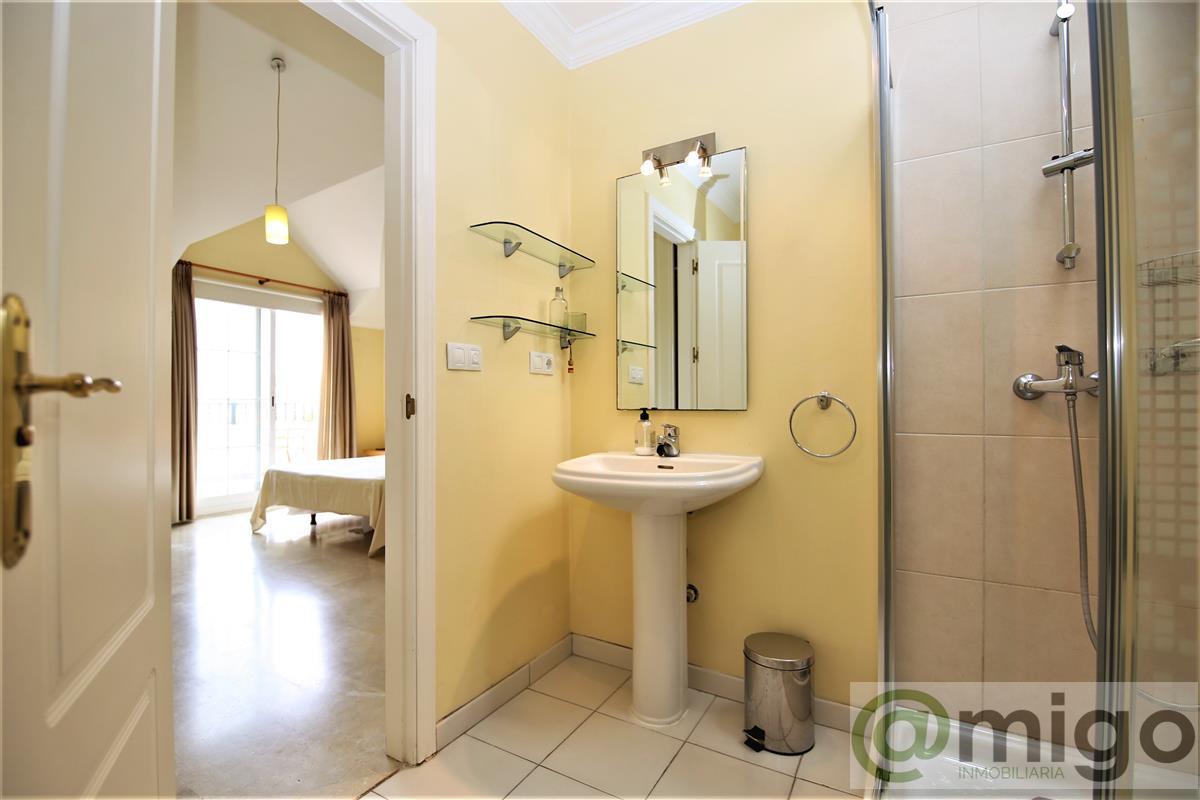 Venta de Ático en Estepona