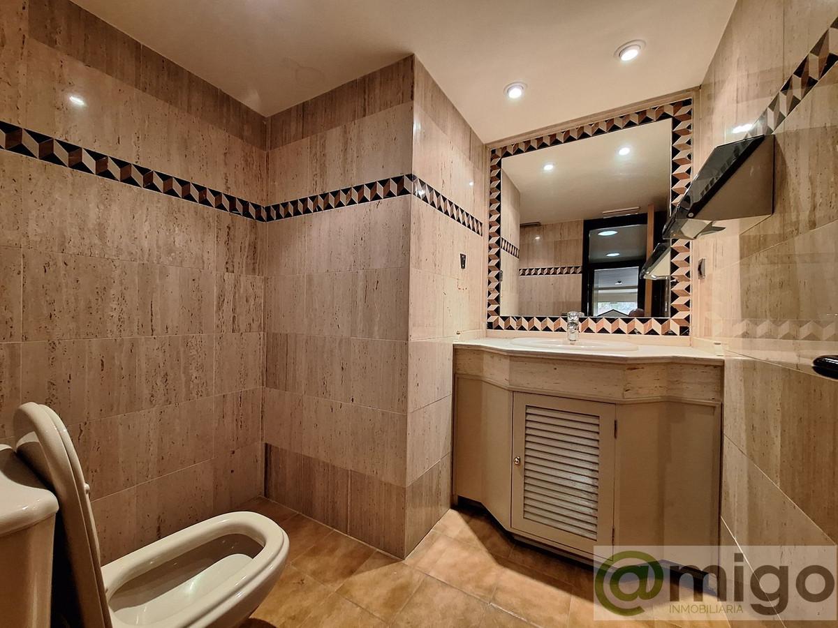 Venta de local en Marbella