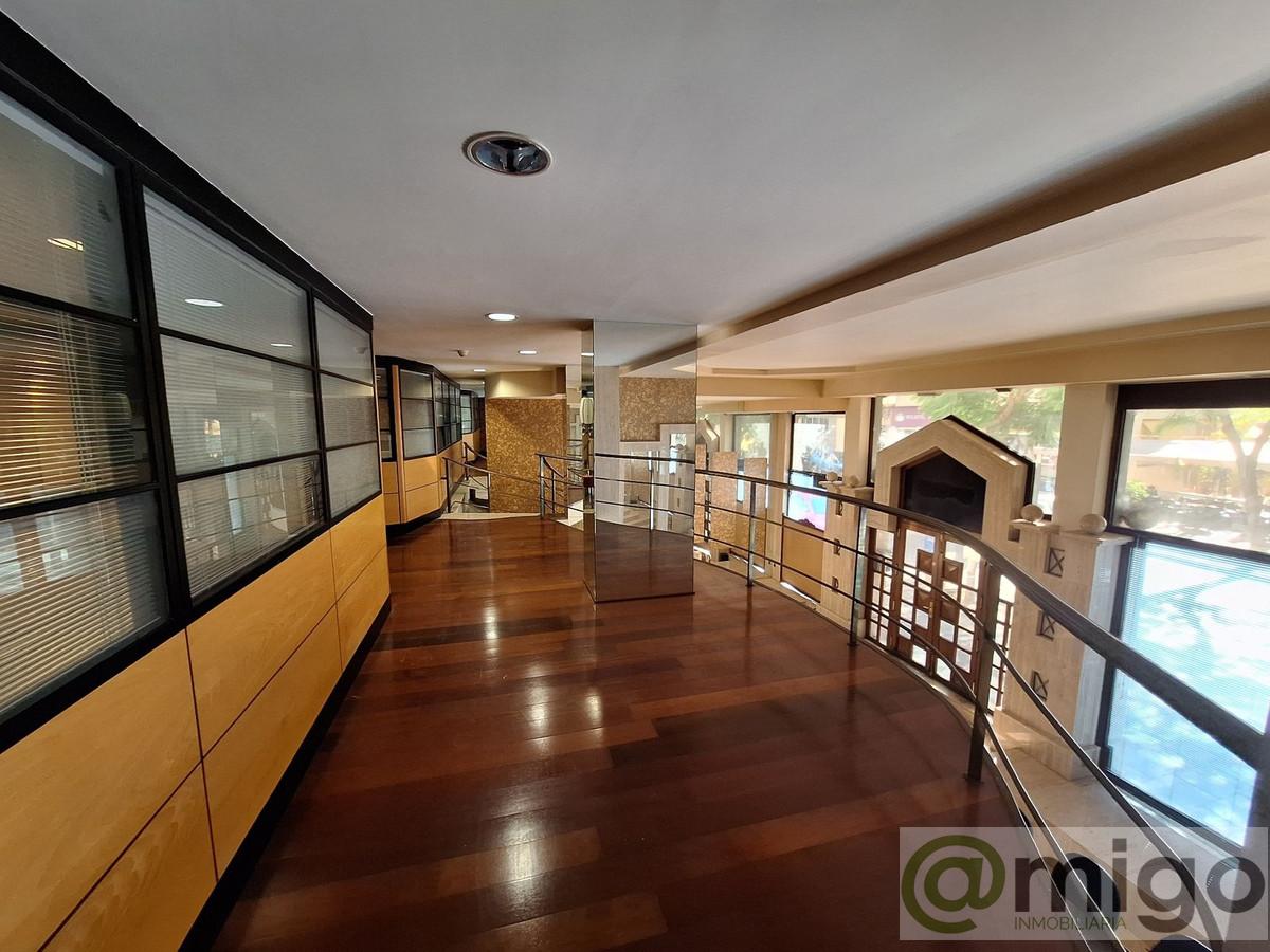 Venta de local en Marbella