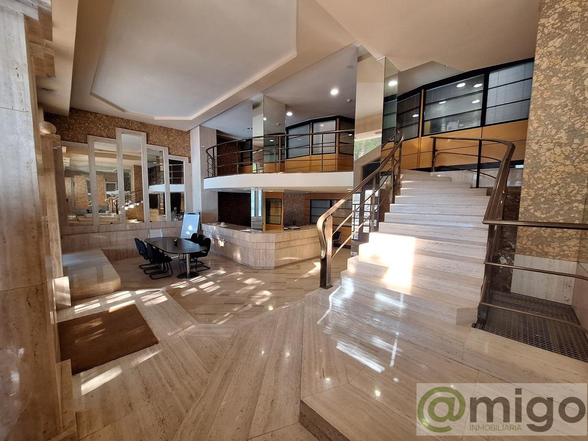 Venta de local en Marbella