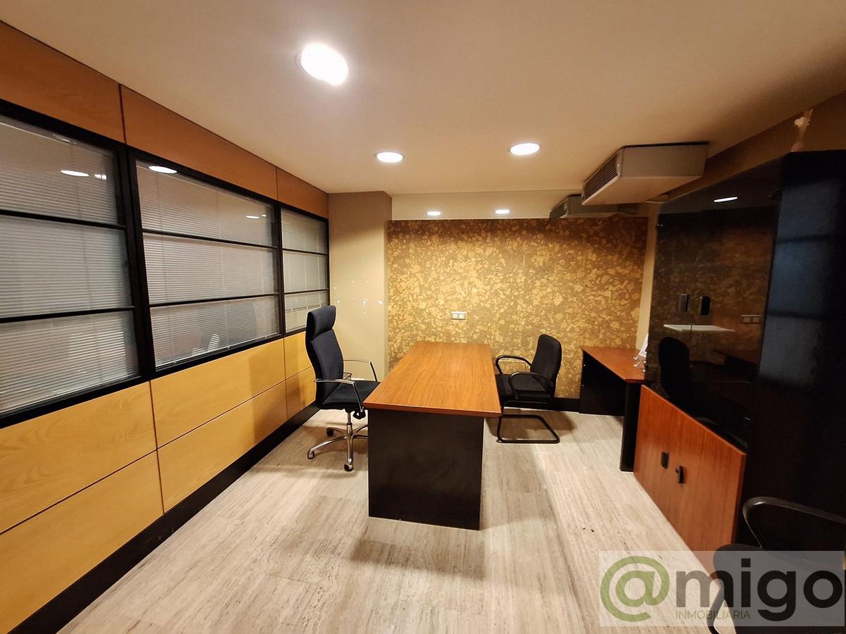 Venta de local en Marbella