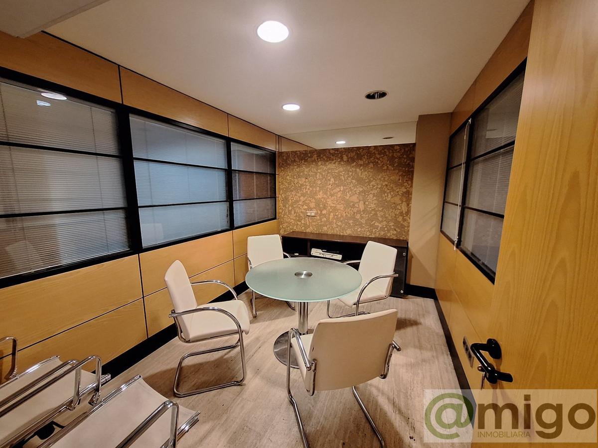 Venta de local en Marbella