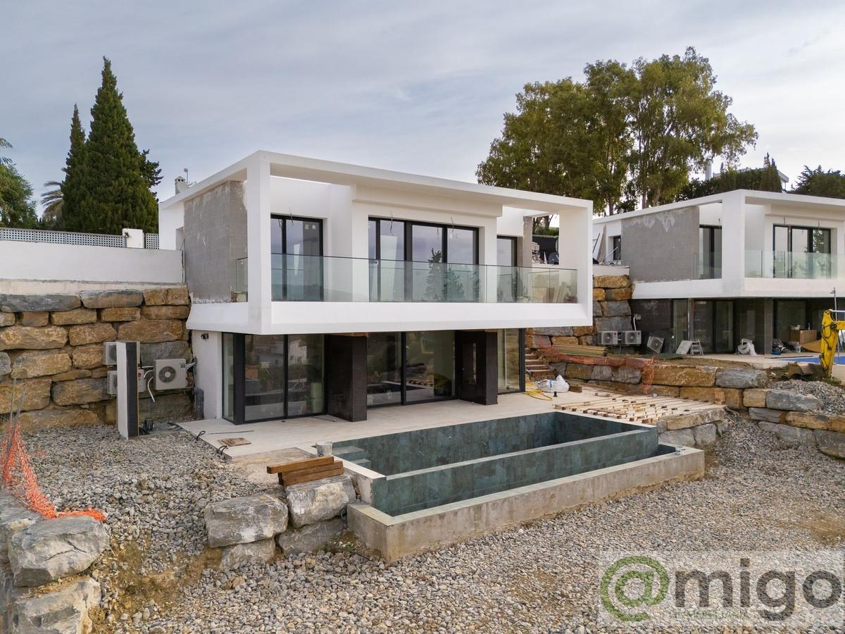 Venta de villa en Valle Romano