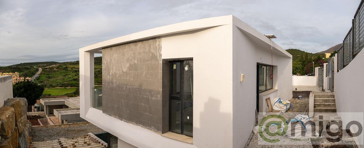 Venta de villa en Valle Romano