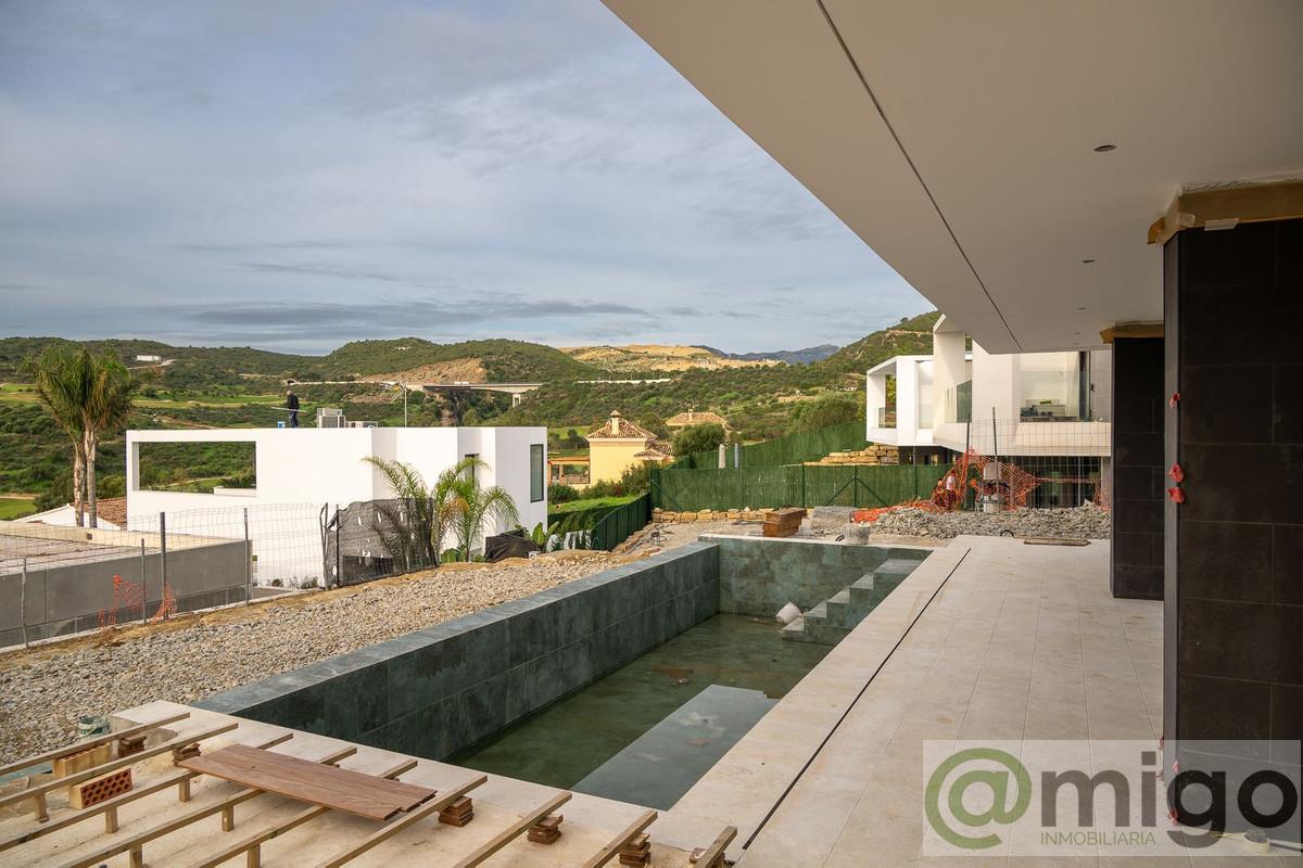 Venta de villa en Valle Romano