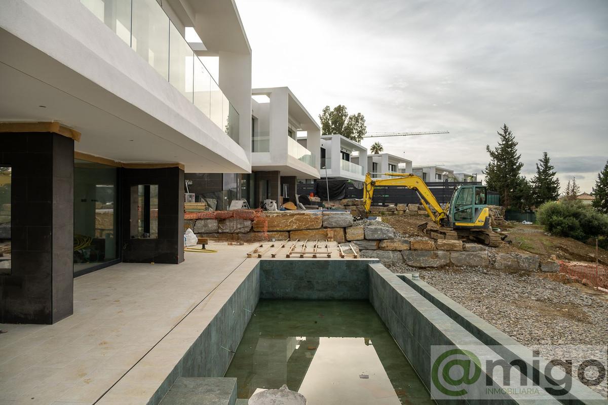 Venta de villa en Valle Romano